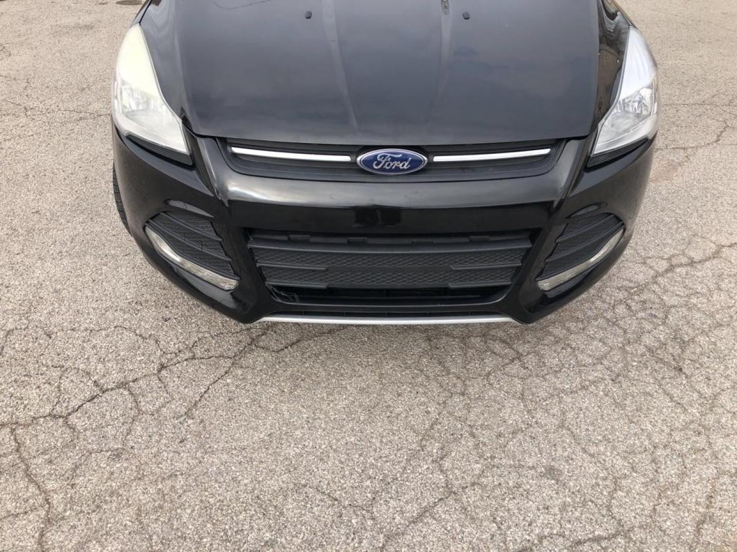 2014 BLACK FORD ESCAPE SE (1FMCU0GX0EU) with an 1.6L engine, Automatic transmission, located at 850 South Mill Street, Pryor, 74361, (918) 825-3030, 36.293549, -95.324440 - Photo#29