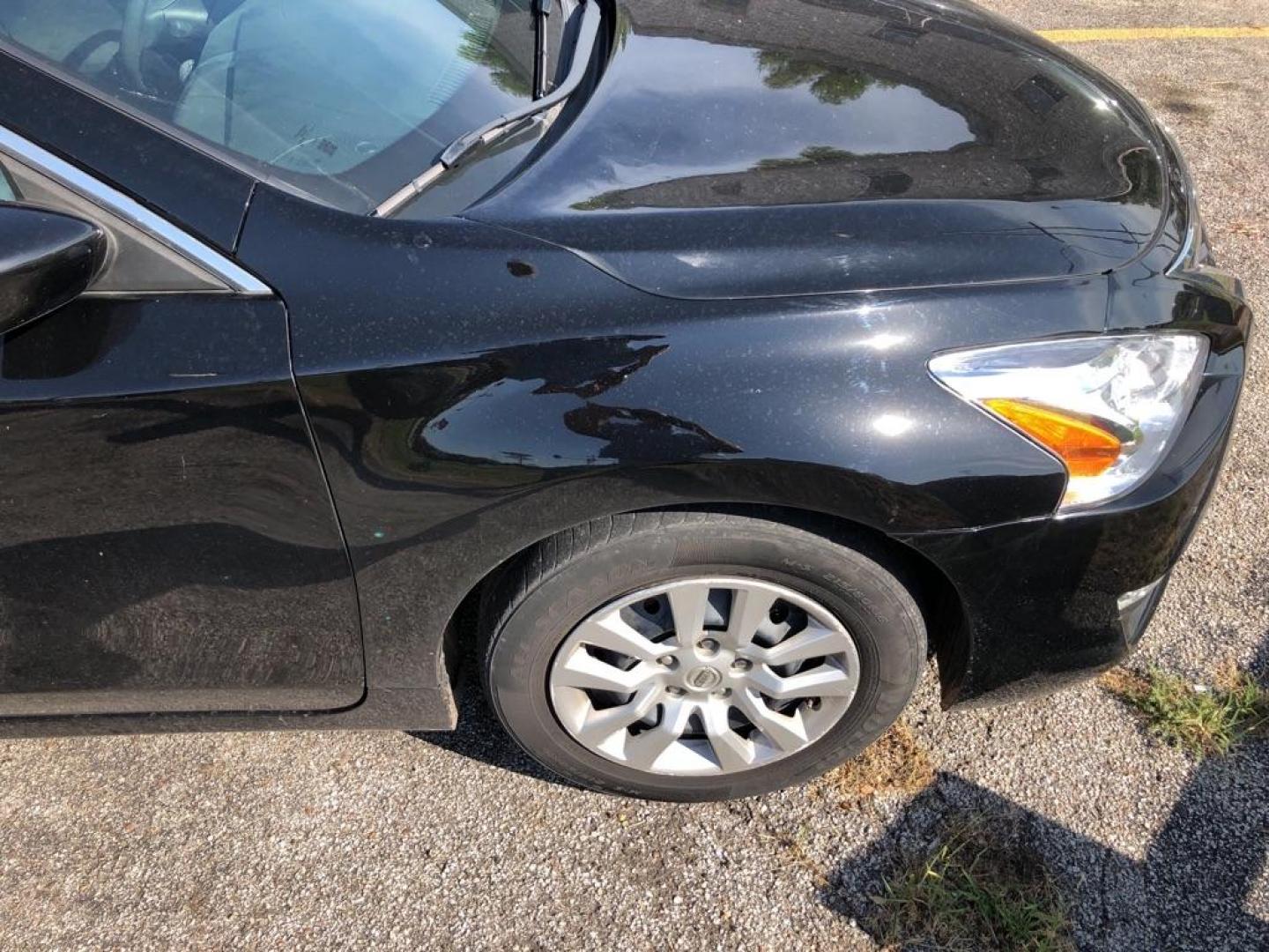 2015 BLUE NISSAN ALTIMA 2.5 (1N4AL3APXFN) with an 2.5L engine, Continuously Variable transmission, located at 850 South Mill Street, Pryor, 74361, (918) 825-3030, 36.293549, -95.324440 - Photo#10